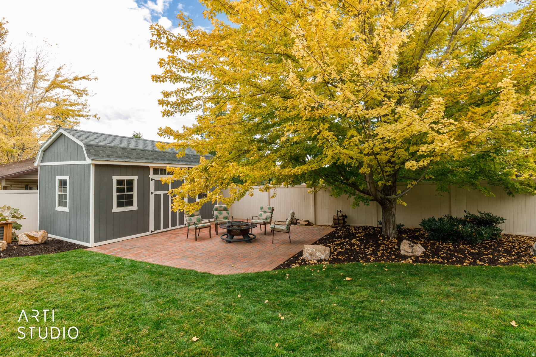 SHADY SPRINGS ESTATES - Residential