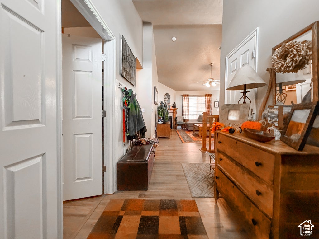 Photo of 1440 W 2175 S, Syracuse, UT 84075 (MLS # 2188620)