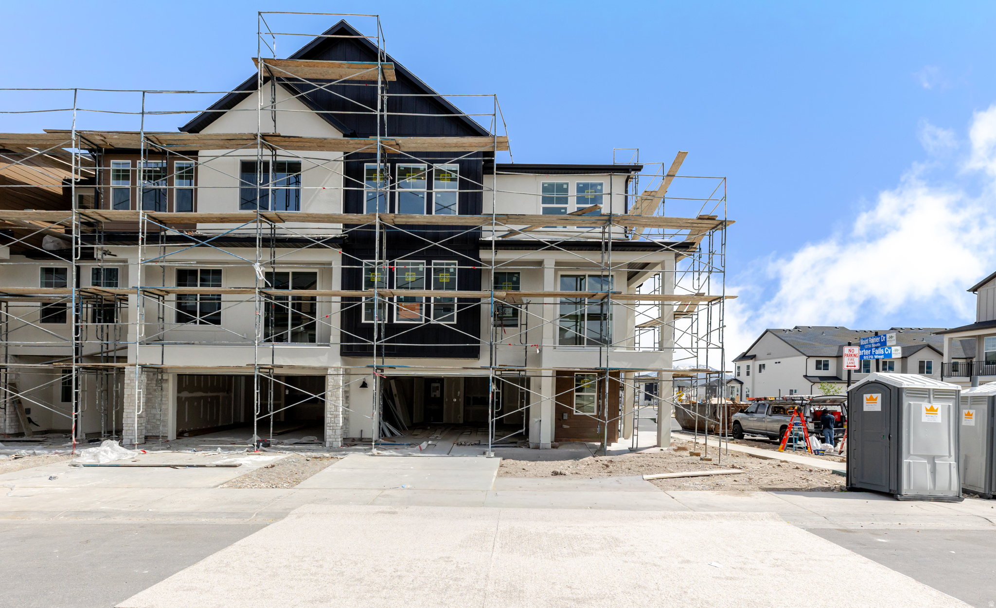 MT. RAINIER - Residential