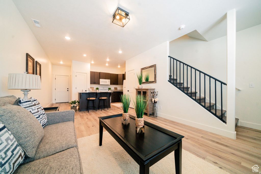Photo of 220 N SPRING CREEK PKWY, Providence, UT 84332 (MLS # 2157175)