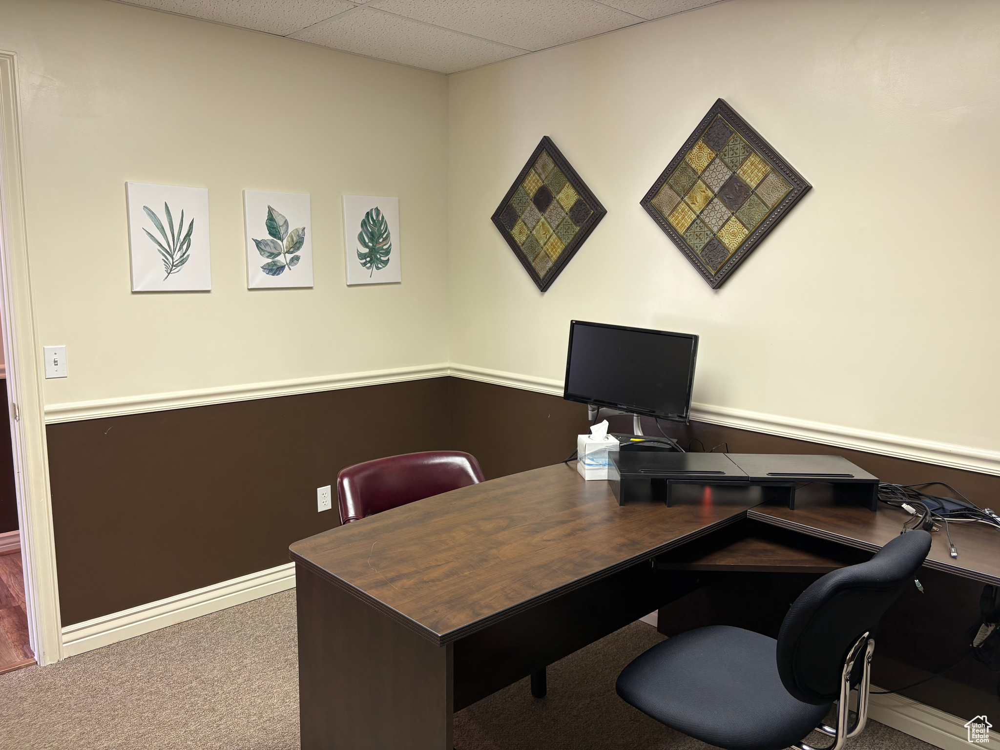 MONROE PROFESSIONAL PLAZA - Commercial Lease