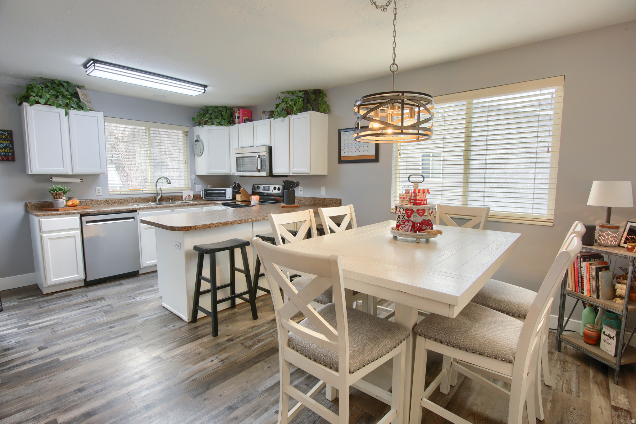 SUMMER MEADOW - Residential