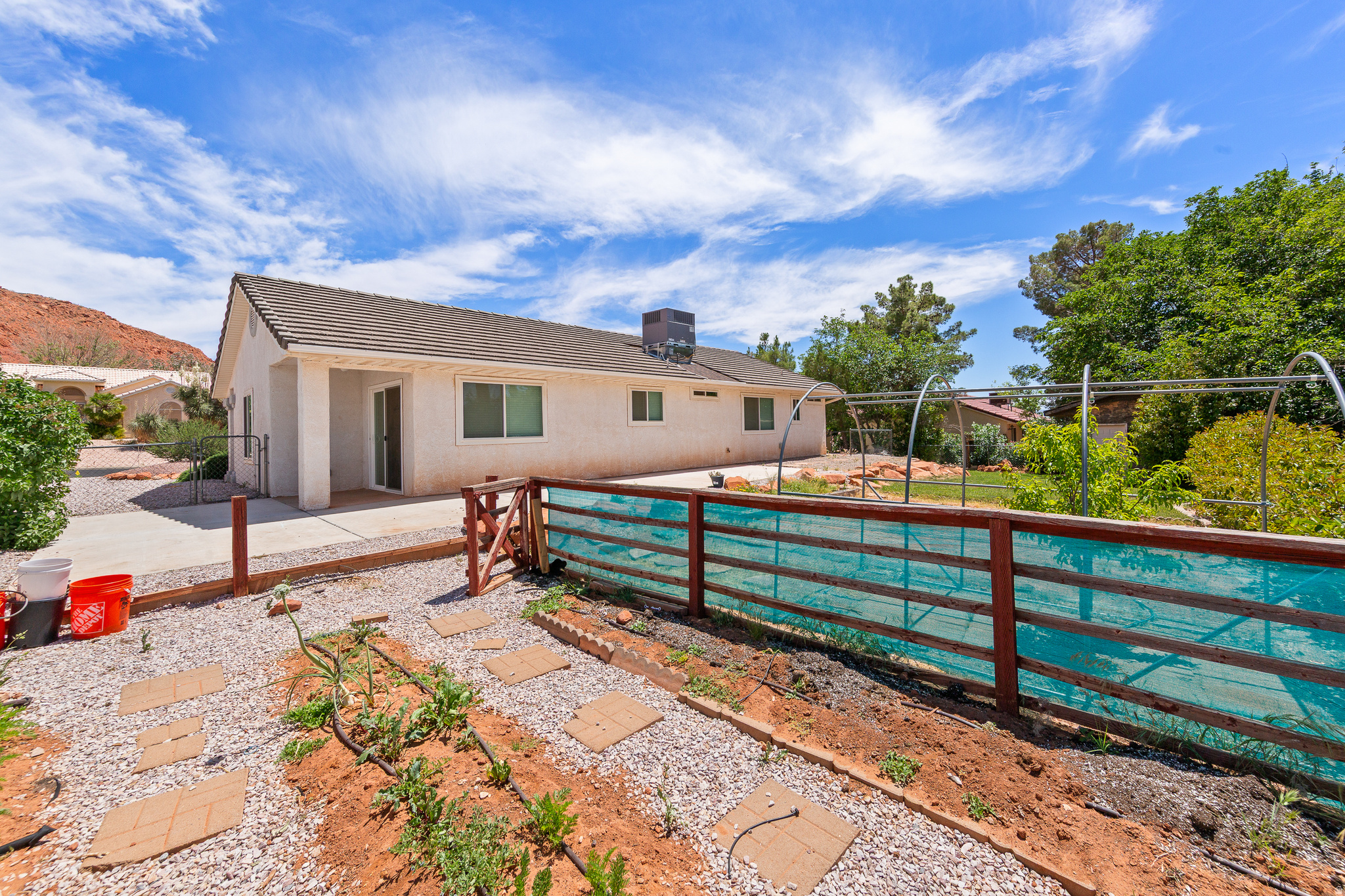 SUMMIT RIDGE 1 - Residential