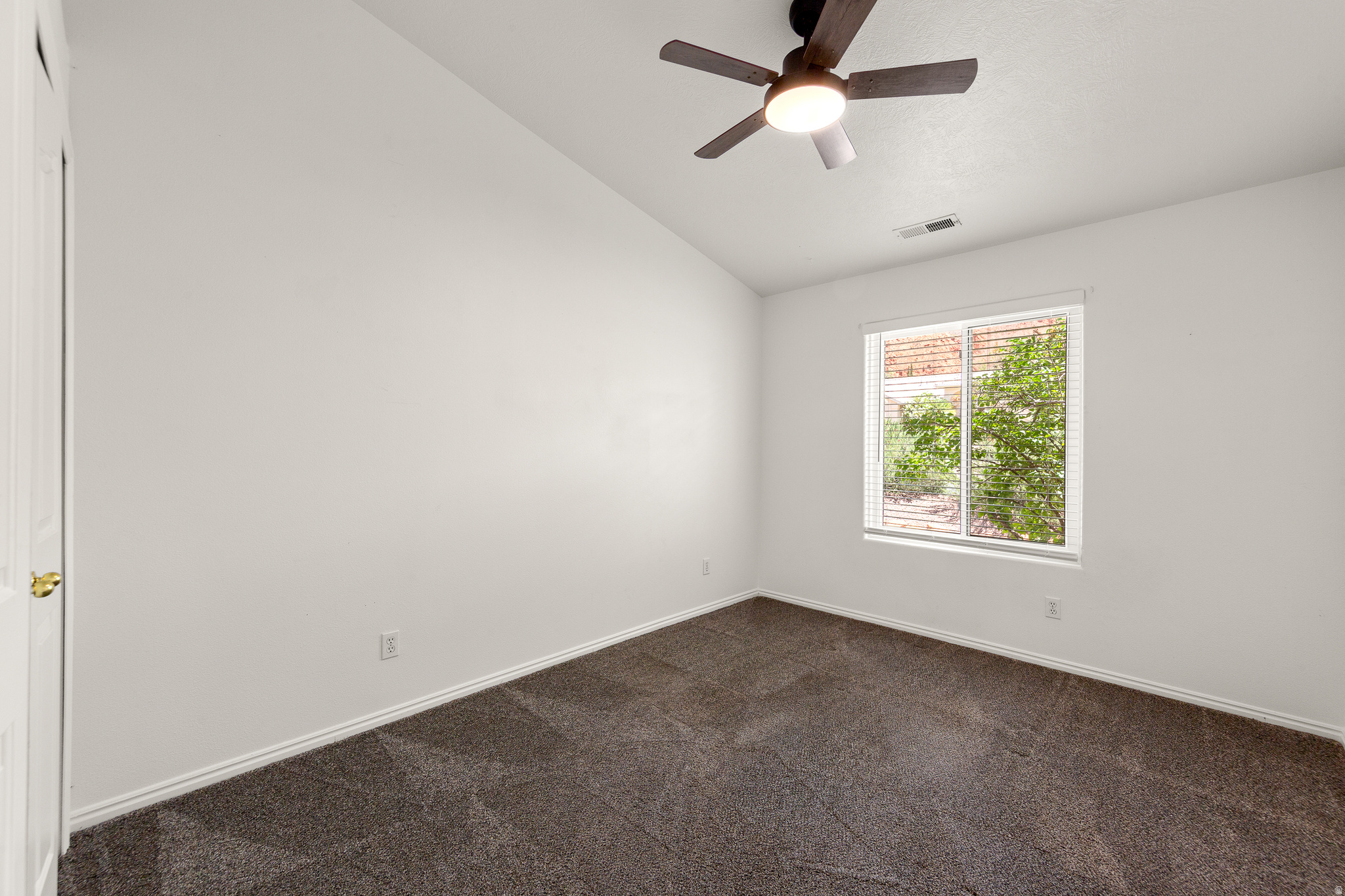 SUMMIT RIDGE 1 - Residential