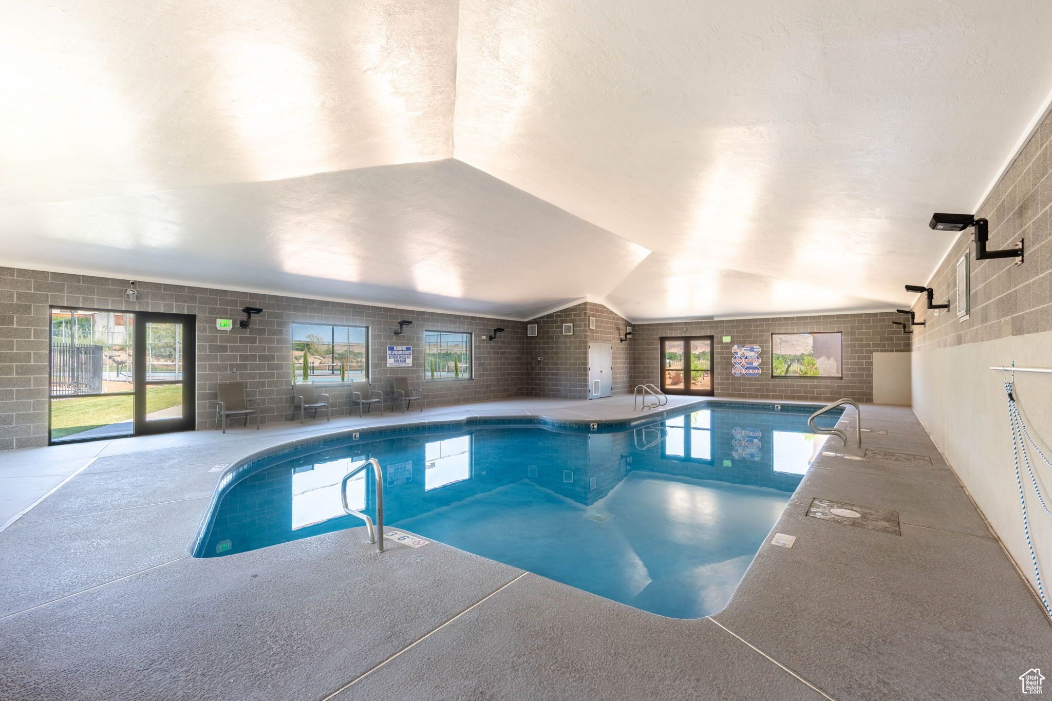 VINTAGE 1 AMD - Residential