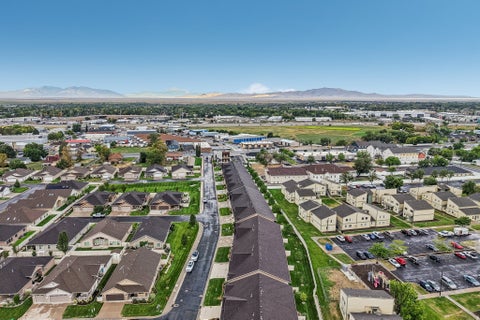 Tiny photo for 482 HYDE PARK LN, Kaysville, UT 84037 (MLS # 2186761)