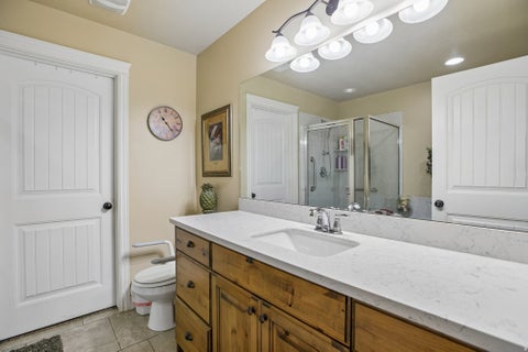 Tiny photo for 482 HYDE PARK LN, Kaysville, UT 84037 (MLS # 2186761)