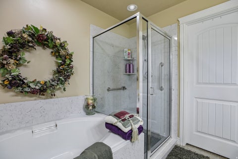 Tiny photo for 482 HYDE PARK LN, Kaysville, UT 84037 (MLS # 2186761)