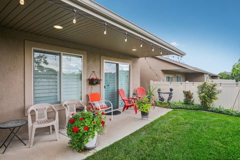 Tiny photo for 482 HYDE PARK LN, Kaysville, UT 84037 (MLS # 2186761)