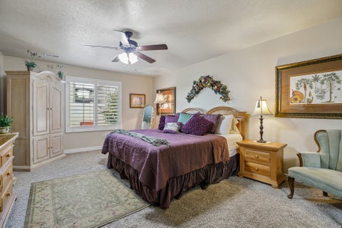 Tiny photo for 482 HYDE PARK LN, Kaysville, UT 84037 (MLS # 2186761)