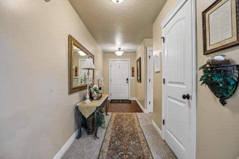 Tiny photo for 482 HYDE PARK LN, Kaysville, UT 84037 (MLS # 2186761)