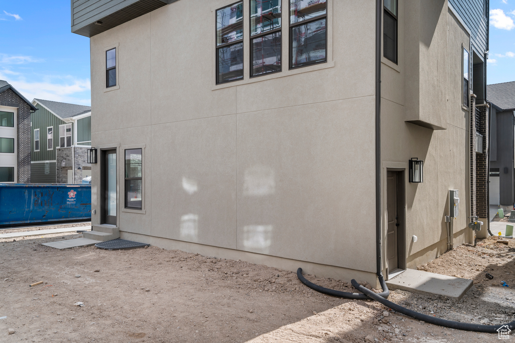 HOLBROOK E VILLAS 640 - Residential