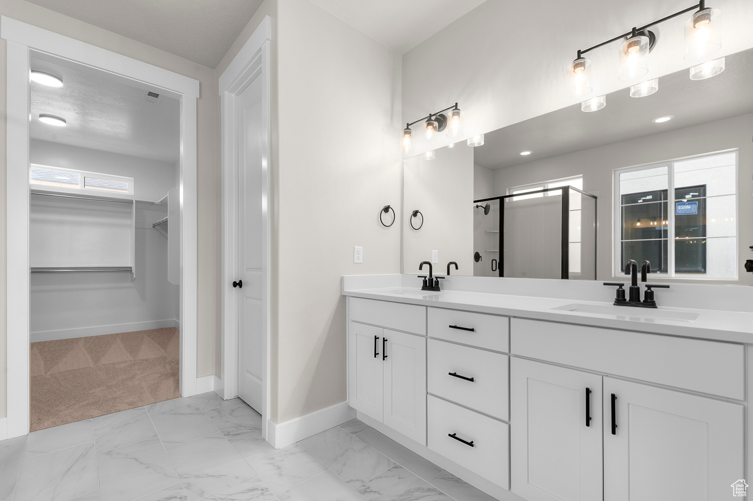 HOLBROOK E VILLAS 640 - Residential