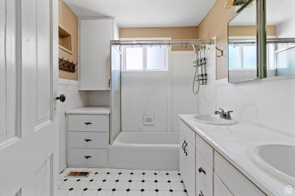 187 N 1800, Nephi, Utah image 13