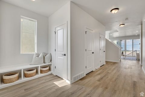 Tiny photo for 6761 S GLADE CREEK DR #229, West Jordan, UT 84081 (MLS # 2092396)