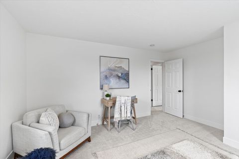 Tiny photo for 717 WOODRIDGE DR, Layton, UT 84040 (MLS # 2157736)