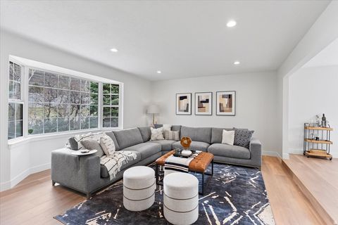 Tiny photo for 717 WOODRIDGE DR, Layton, UT 84040 (MLS # 2157736)
