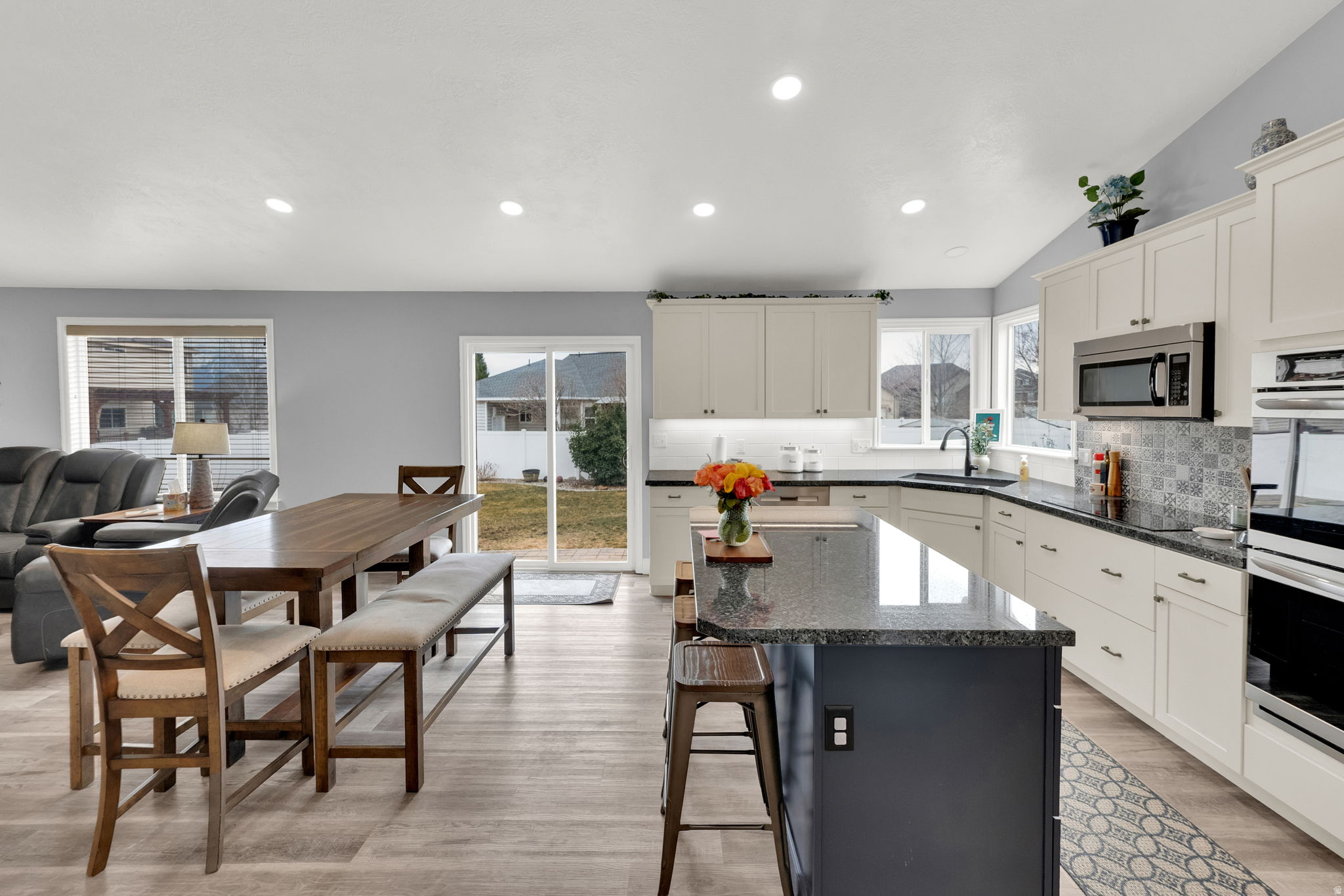 LIBERTY VILLAGE - Residential