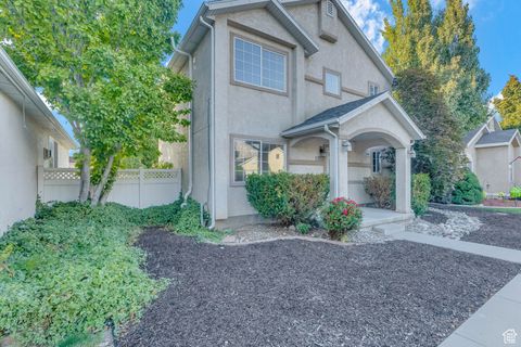 Photo of 11880 S LANDOU DR W, Draper, UT 84020 (MLS # 2117474)