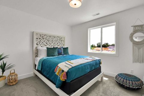 Tiny photo for 677 E 2450 N, North Logan, UT 84341 (MLS # 2150281)