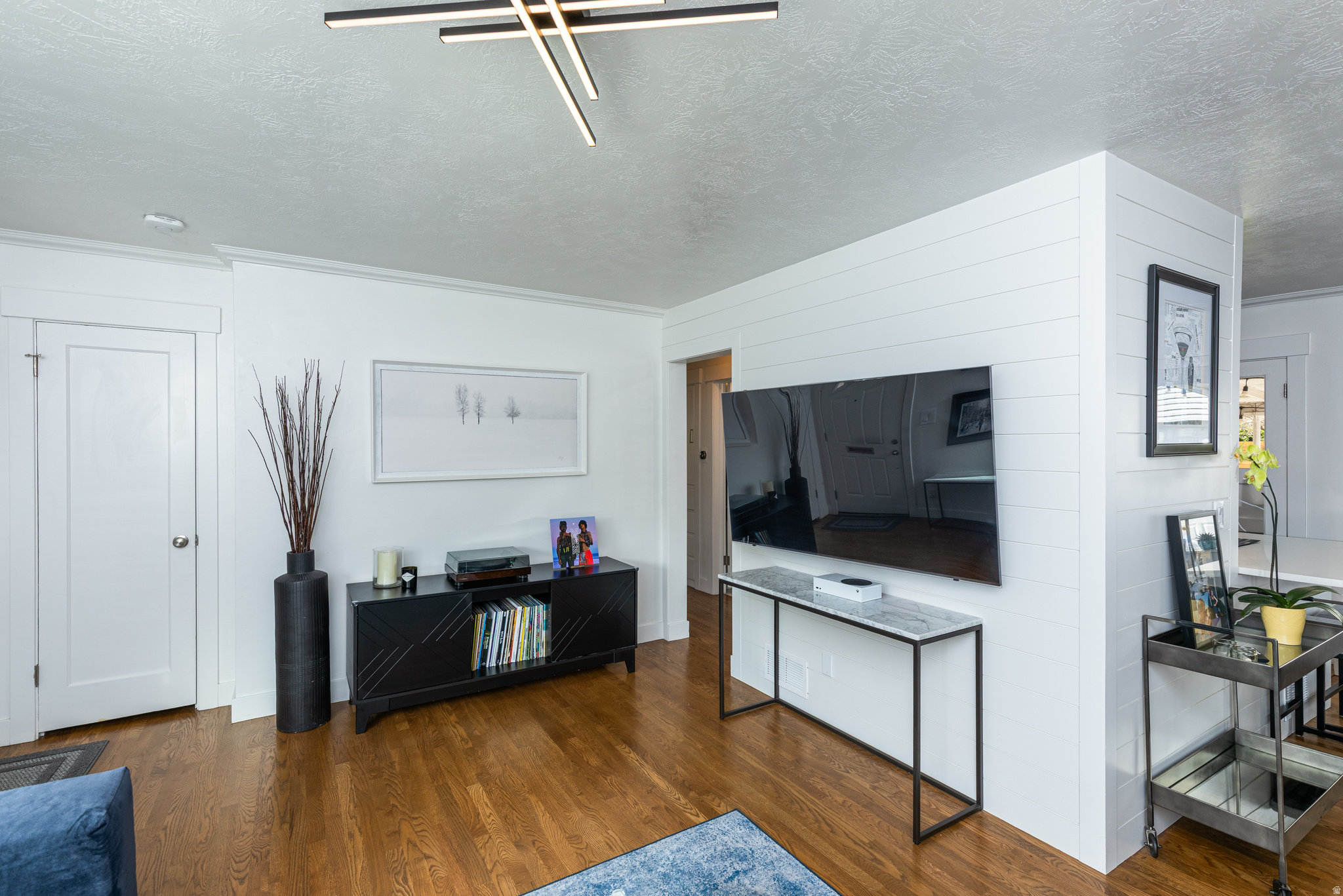 MOUNTAIR ACRES - Residential