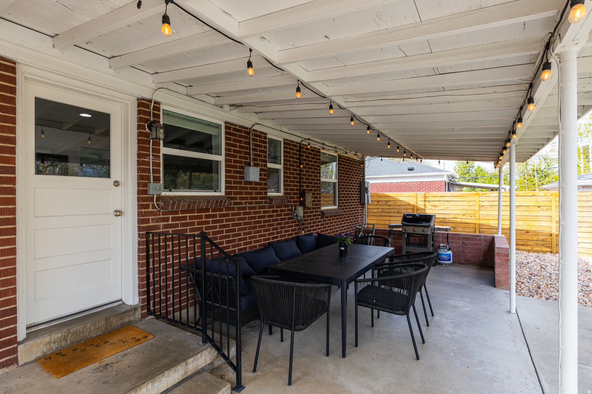 MOUNTAIR ACRES - Residential