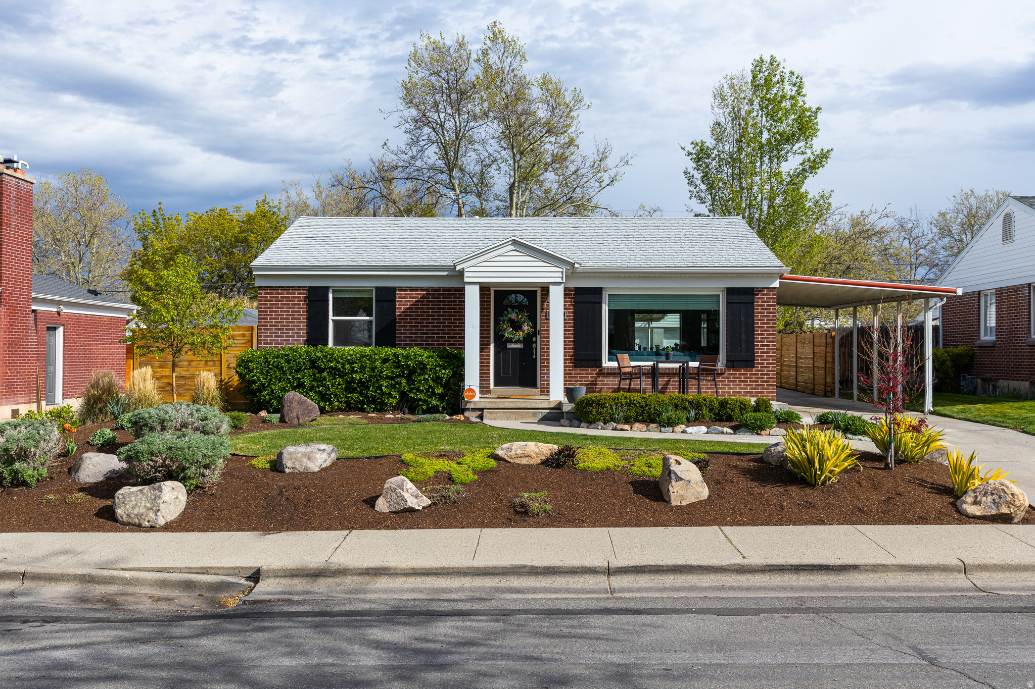 MOUNTAIR ACRES - Residential