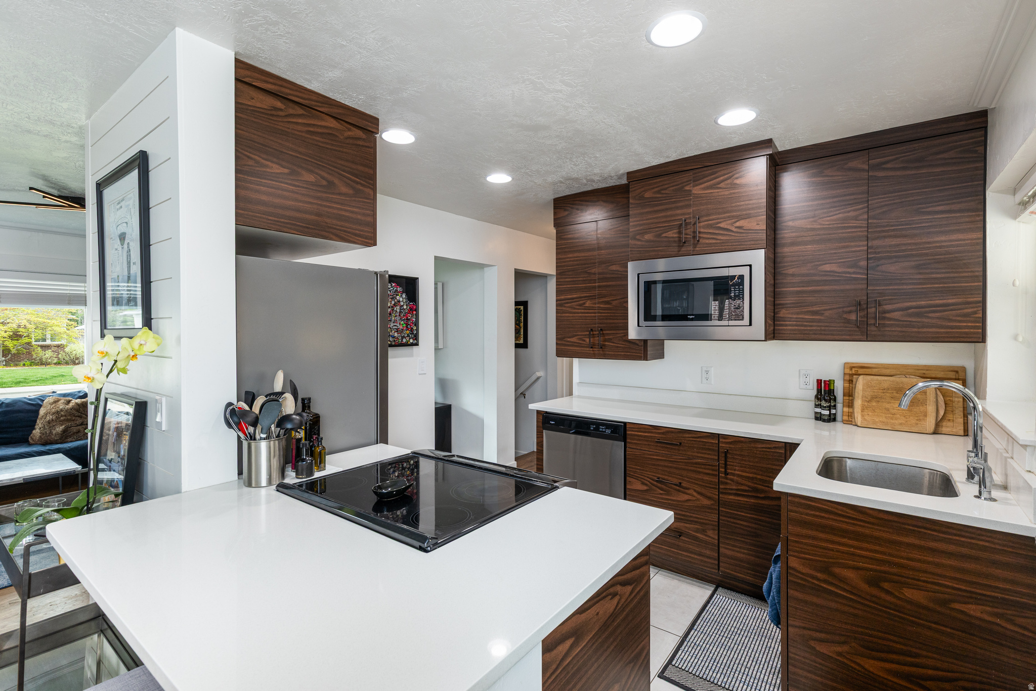 MOUNTAIR ACRES - Residential