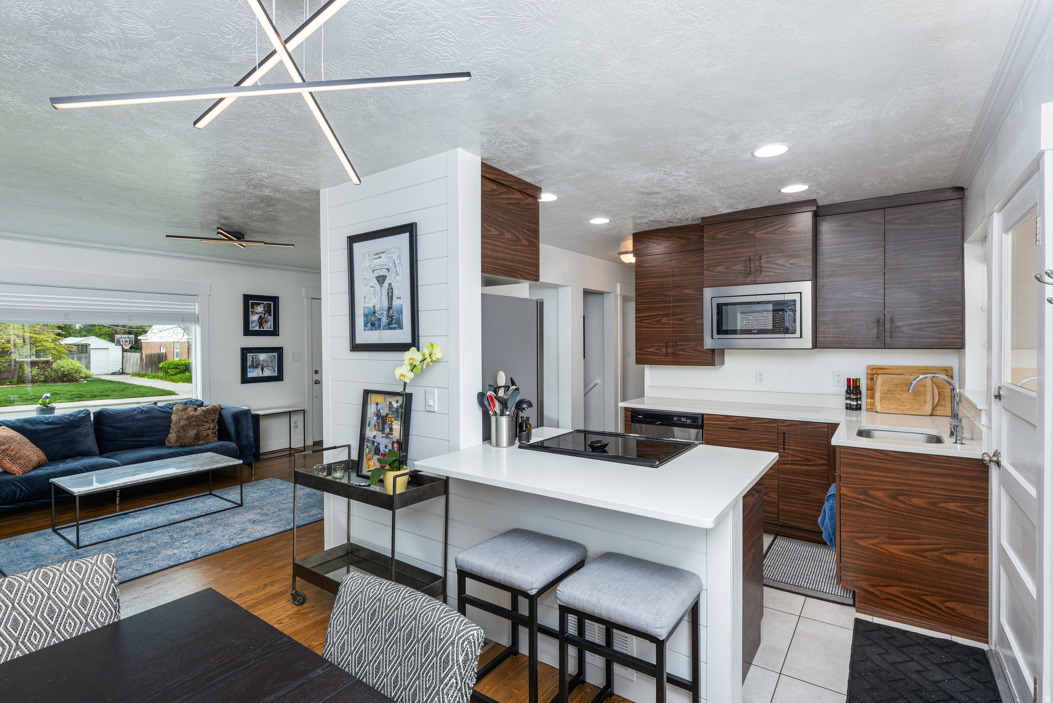 MOUNTAIR ACRES - Residential