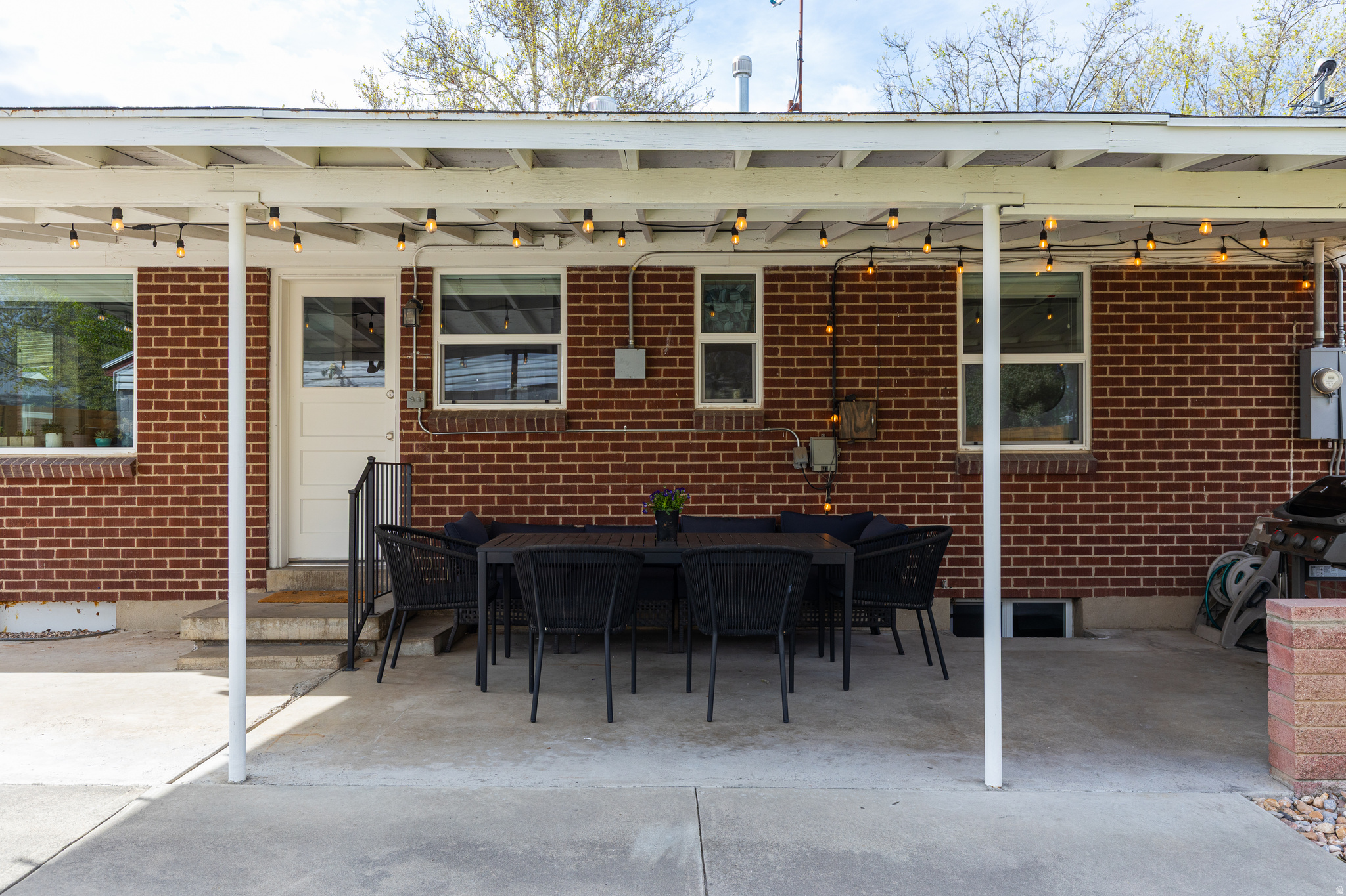 MOUNTAIR ACRES - Residential