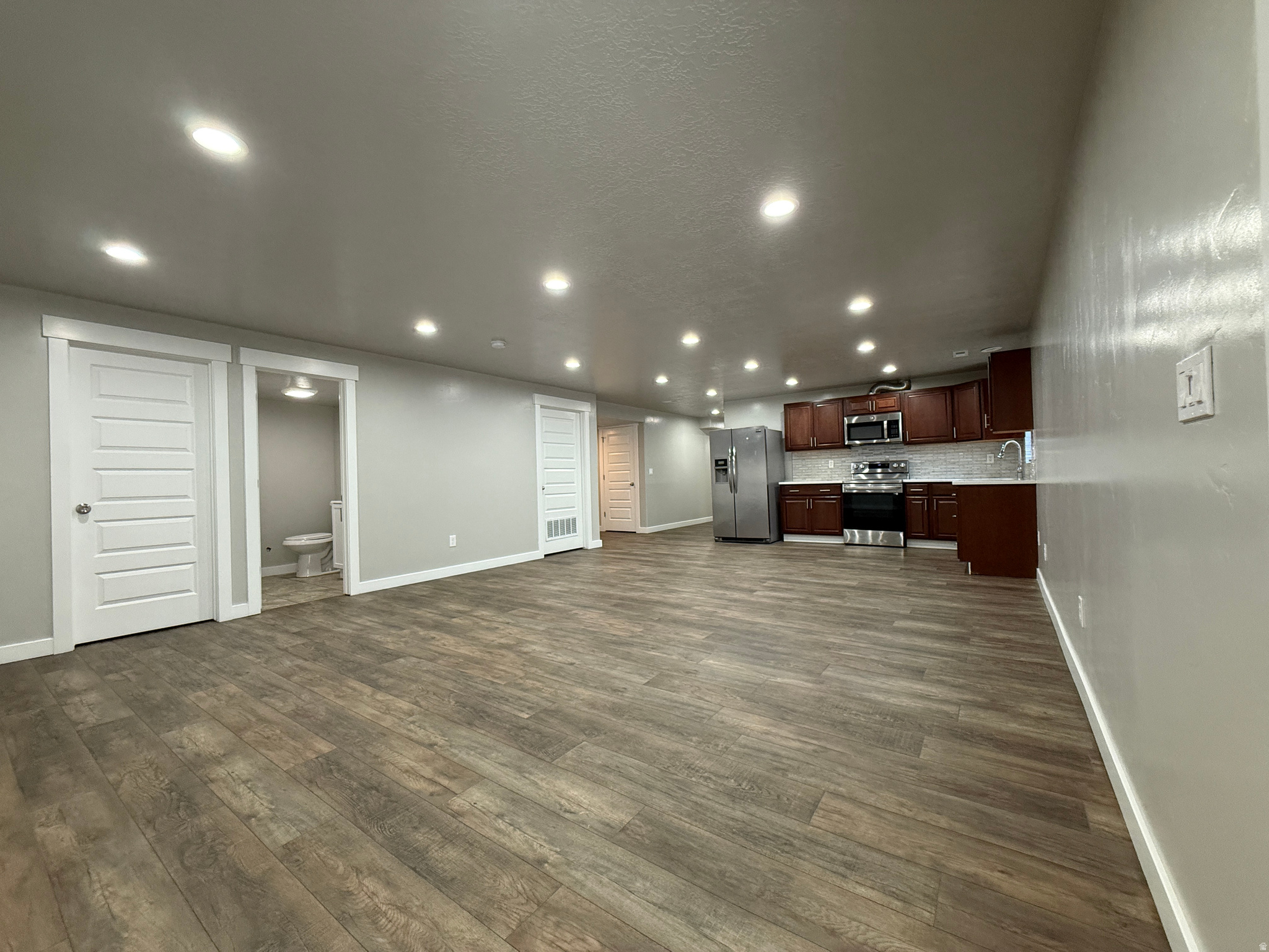 C W FARMS - Residential