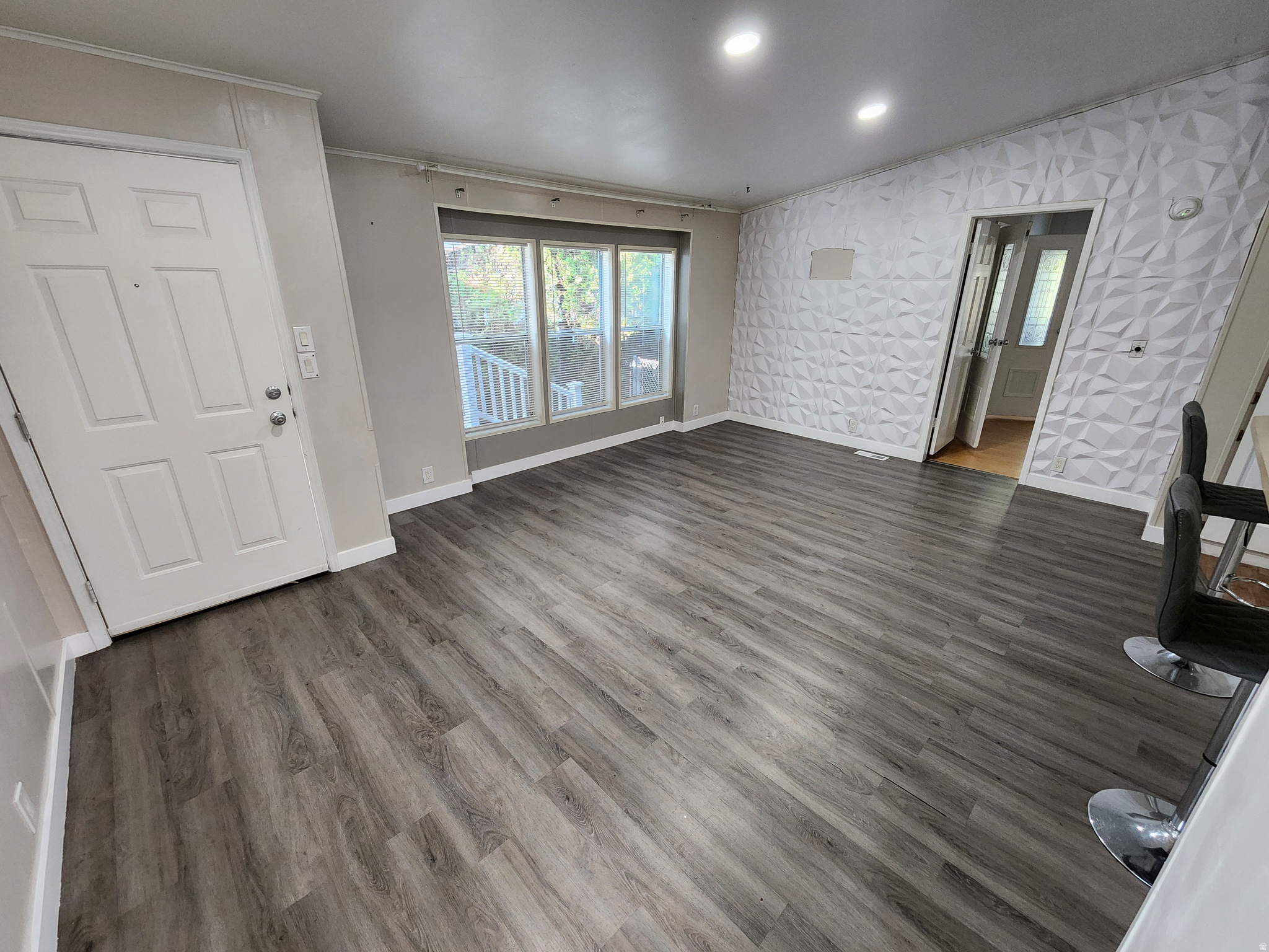 MEADOWBROOK VILLAGE - Residential