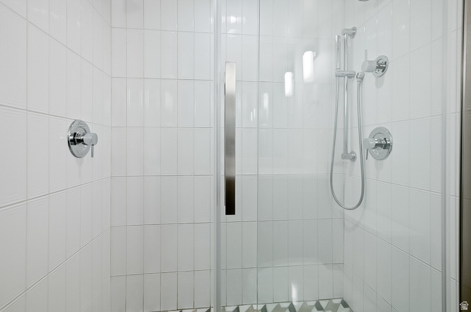 BROADWAY TOWER CONDOMINIUMS - Residential