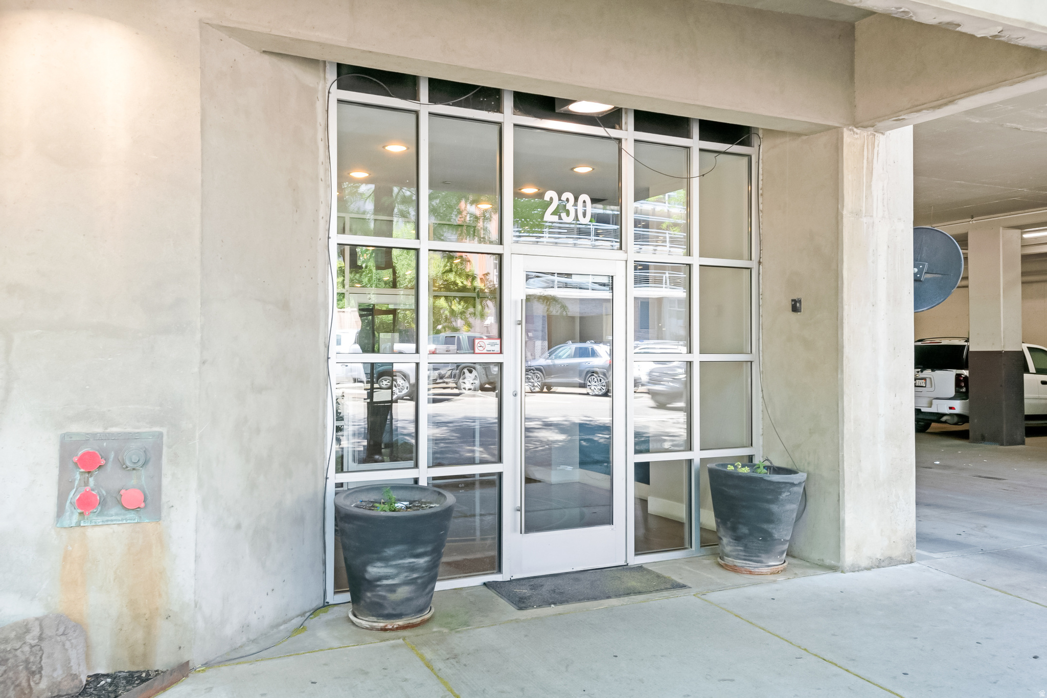 BROADWAY TOWER CONDOMINIUMS - Residential