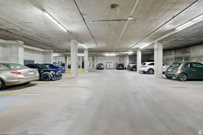 BROADWAY TOWER CONDOMINIUMS - Residential