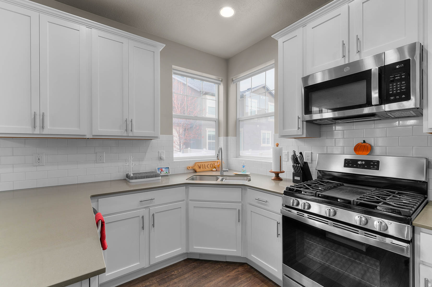 HOLBROOK FARMS - Residential