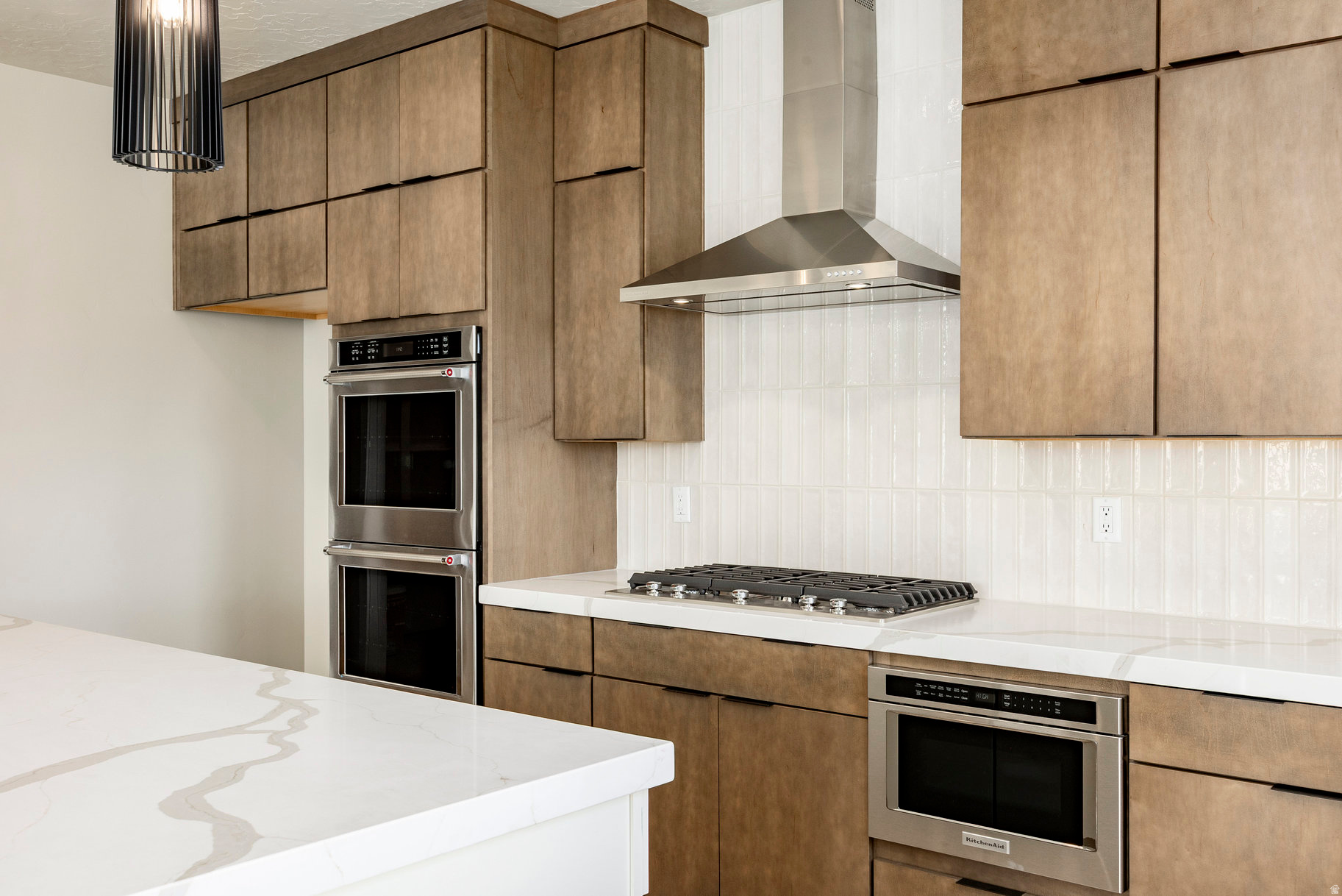 THE CROSSING - Residential