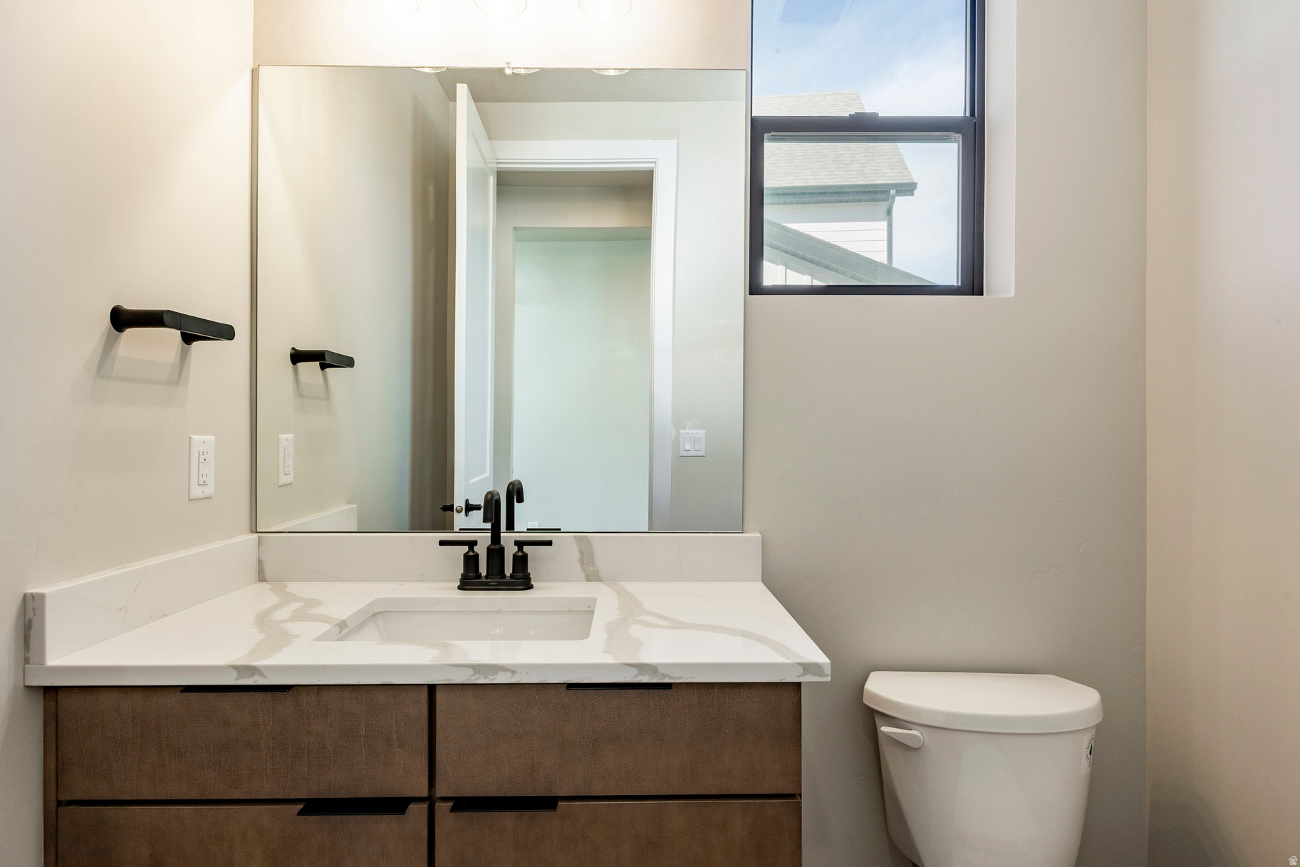 THE CROSSING - Residential