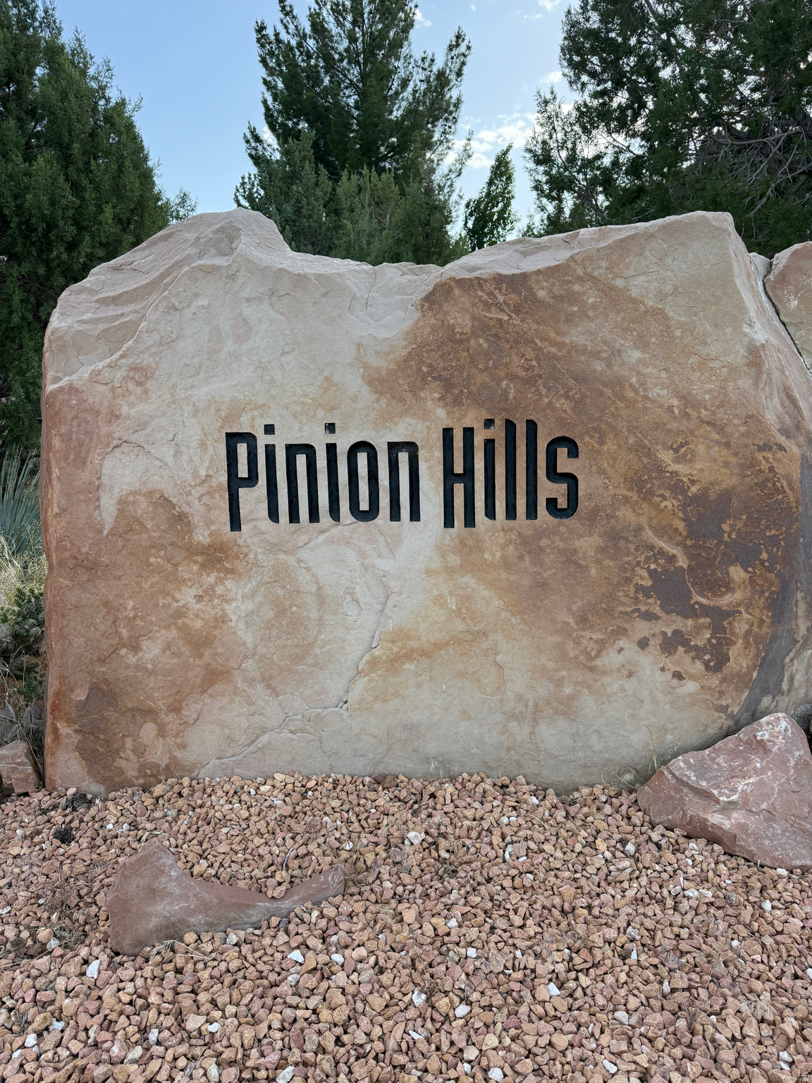 PINION HILLS - Land