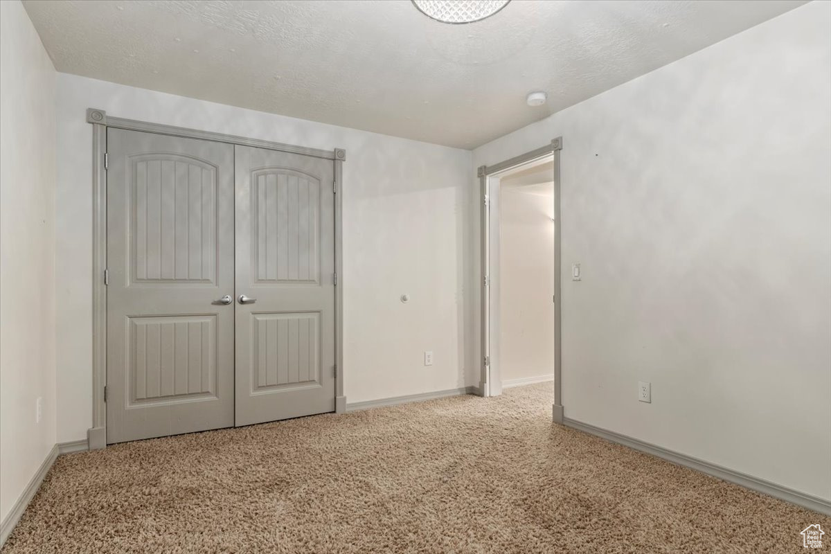 MEADOWS AT HIDDEN CO - Residential