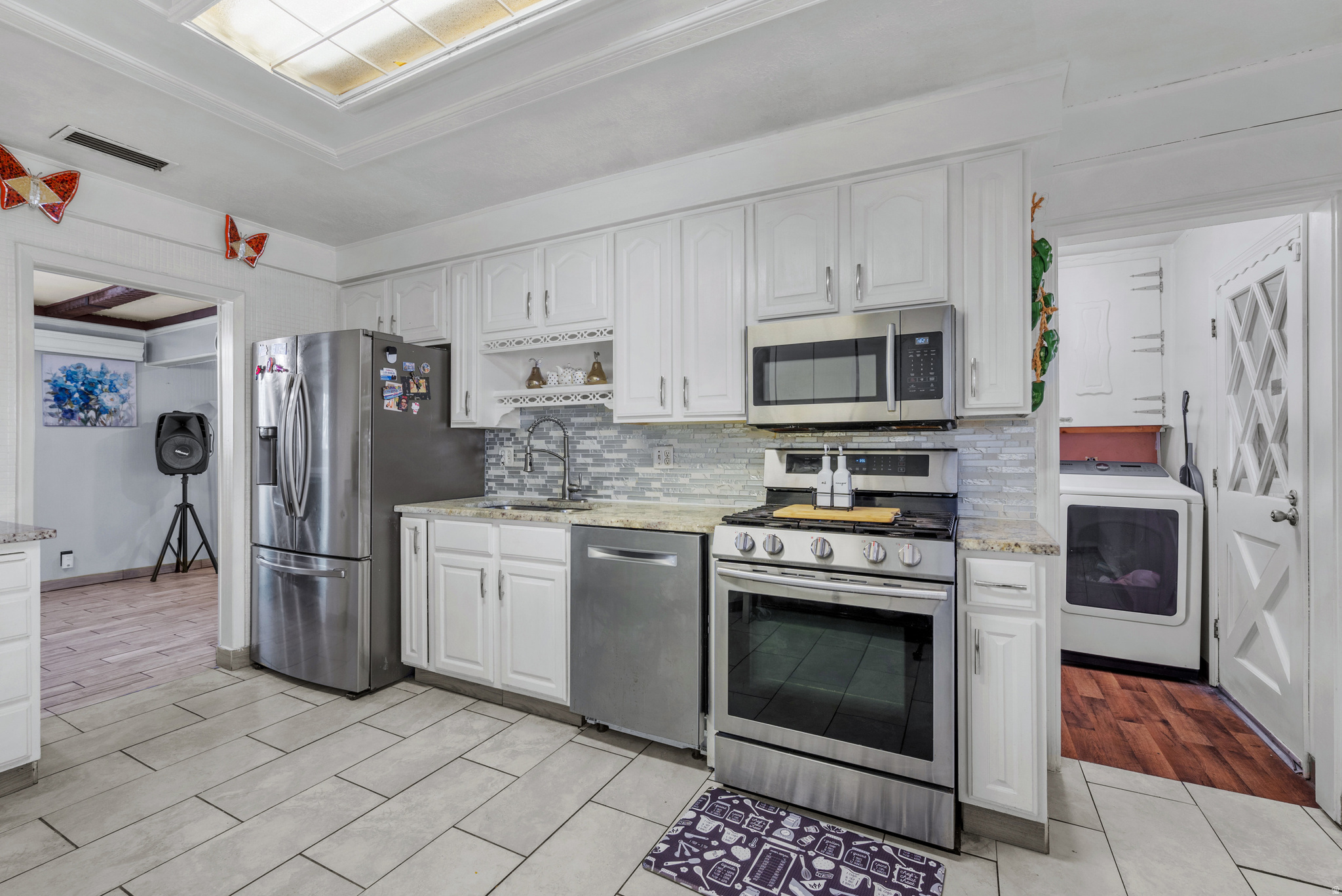 HOFFMAN HEIGHTS - Residential