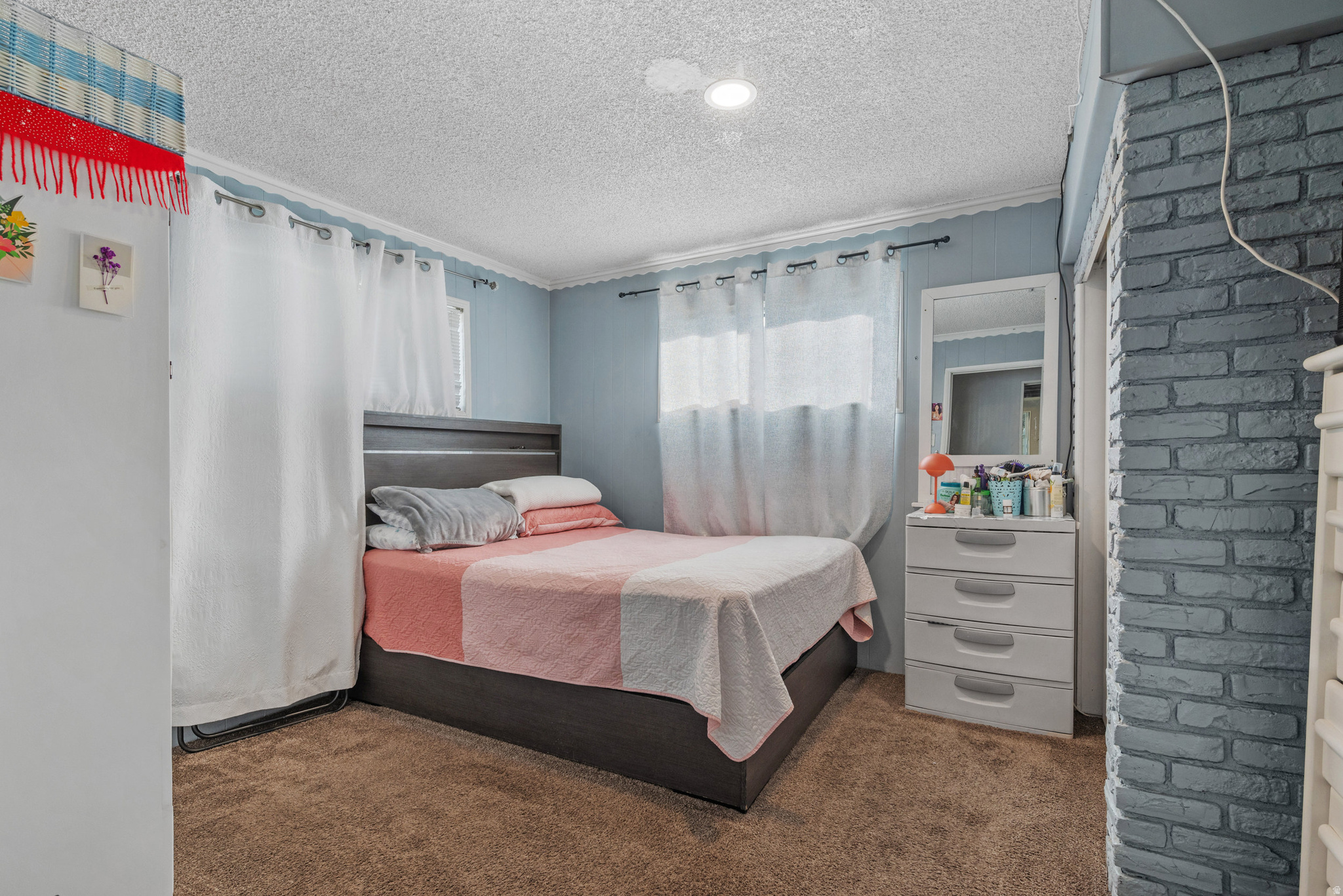 HOFFMAN HEIGHTS - Residential