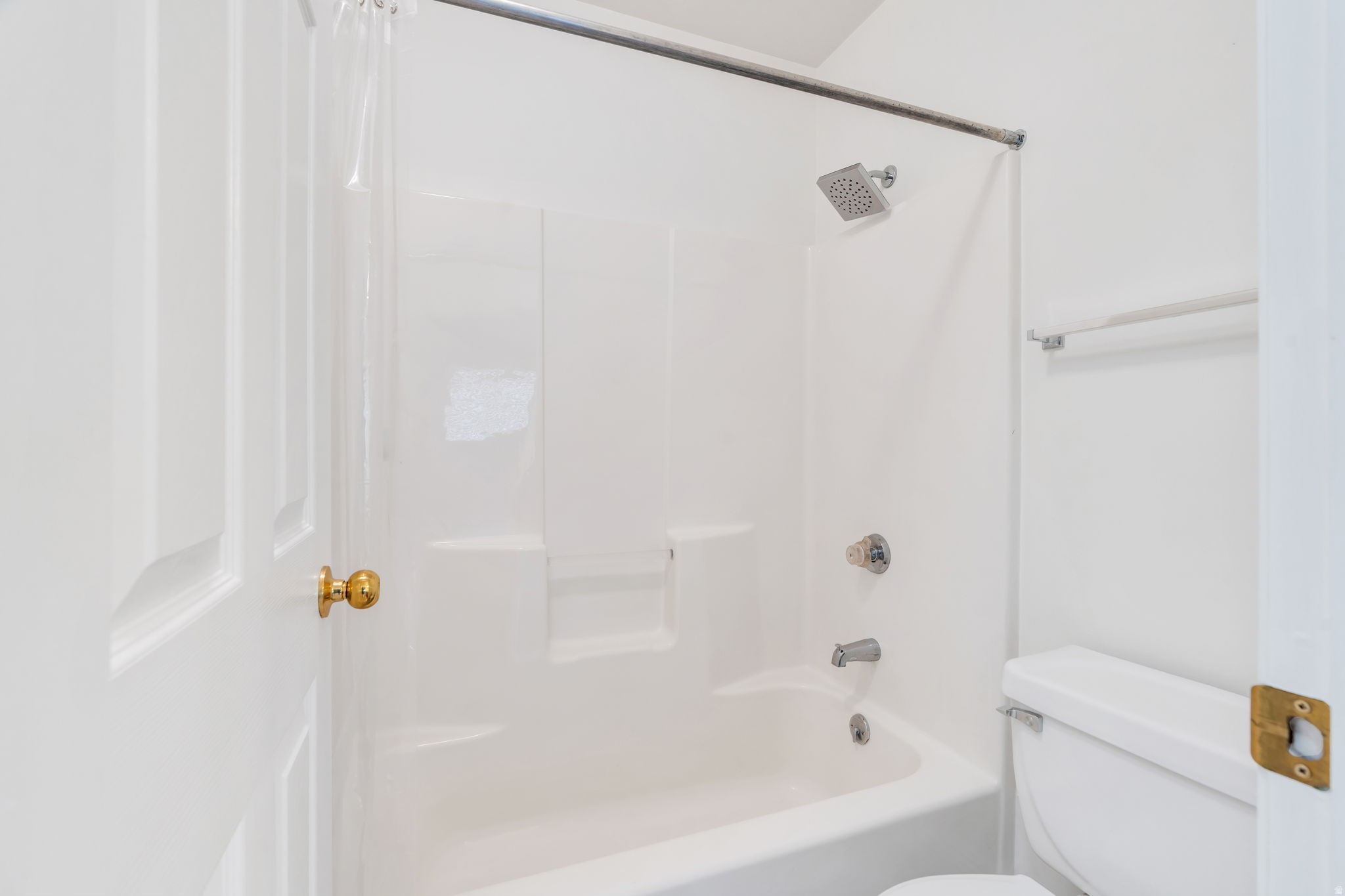 TUSCANY TOWNHOMES PHASE 1 CONDO - Residential