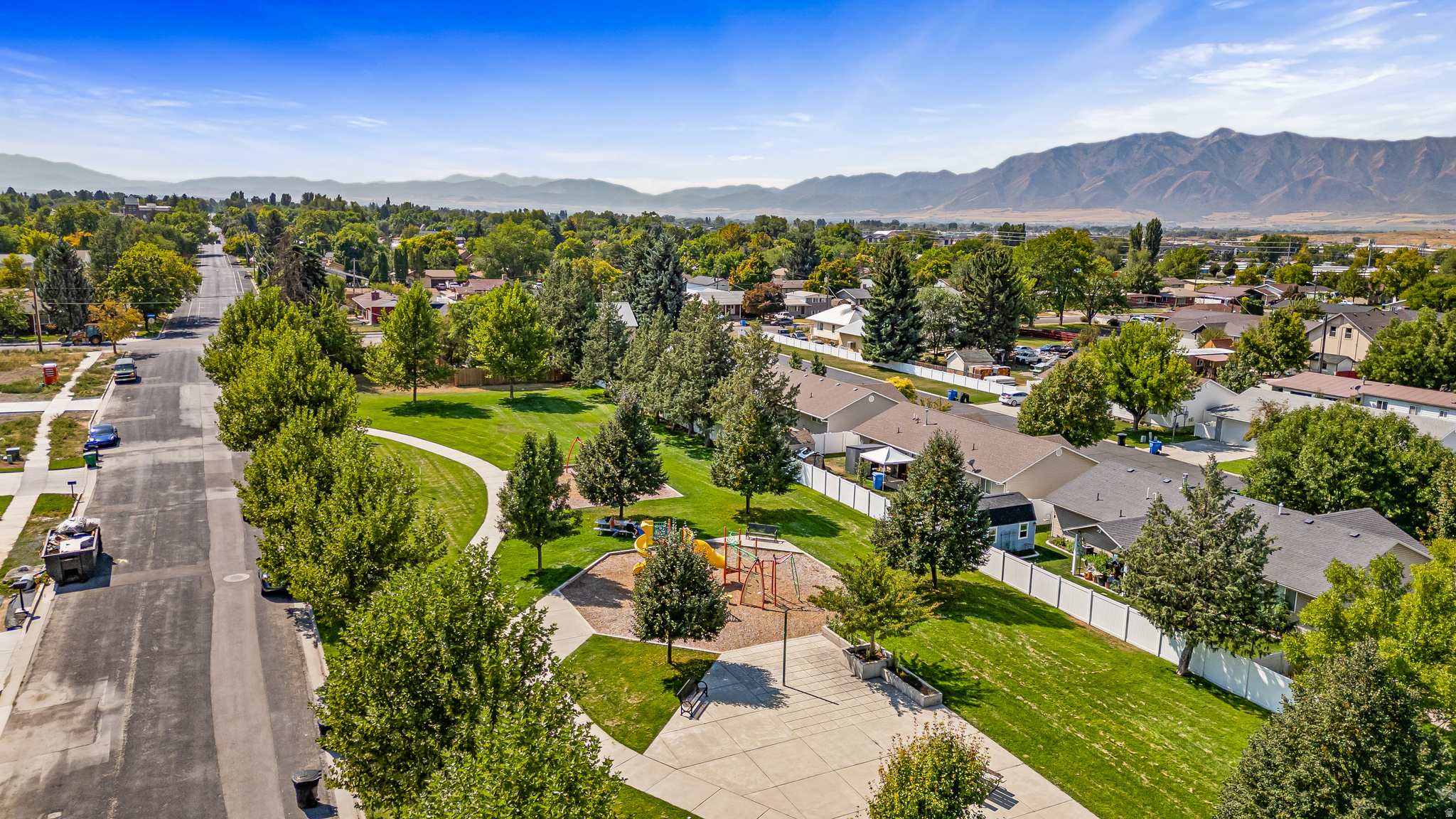 COTTONWOOD PARK - Residential