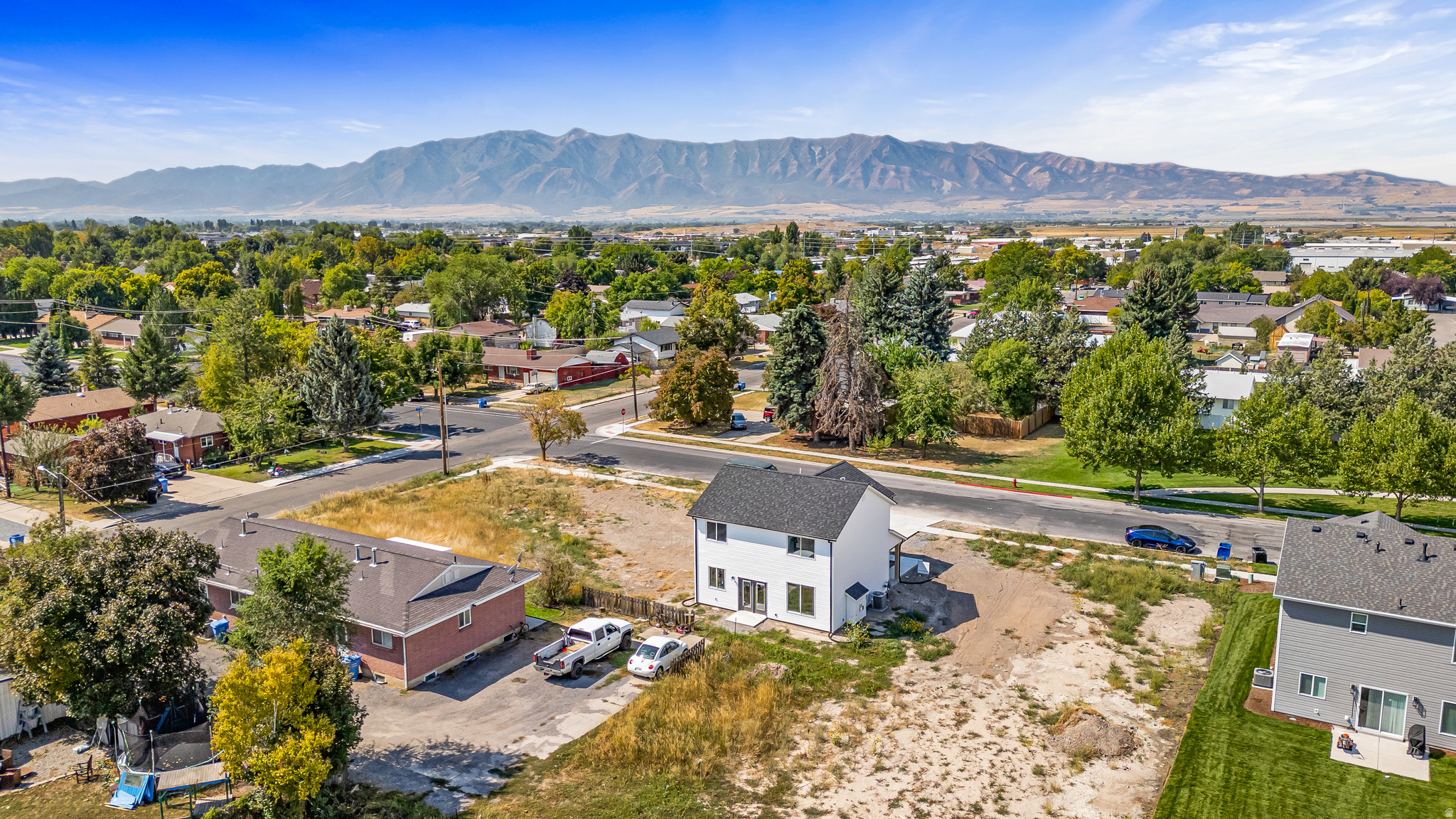 COTTONWOOD PARK - Residential