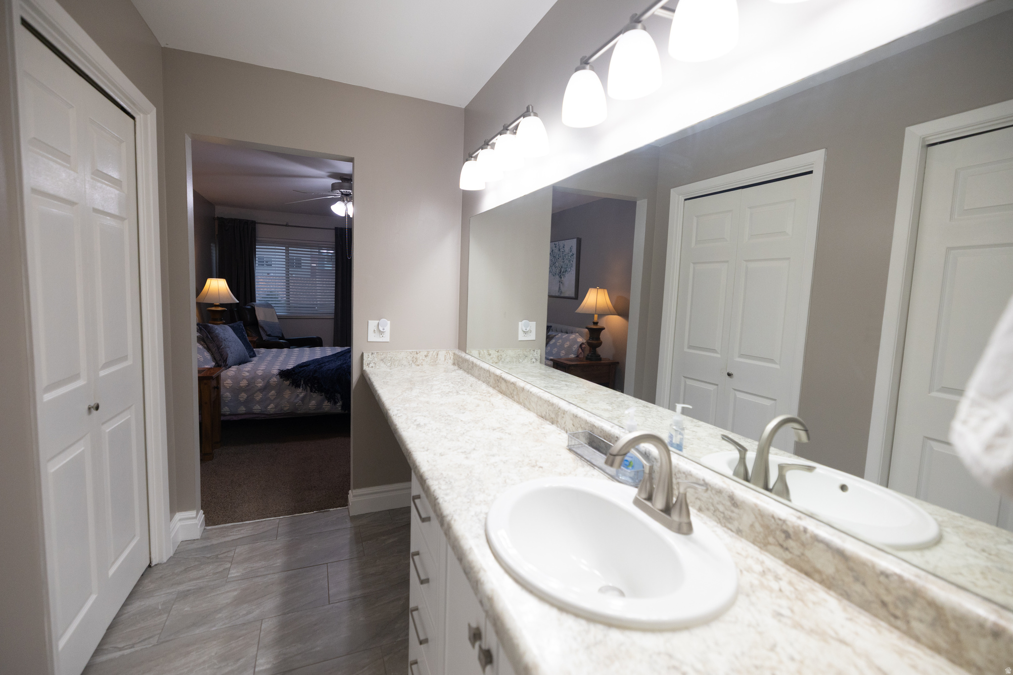 THREE FOUNTAINS - Residential