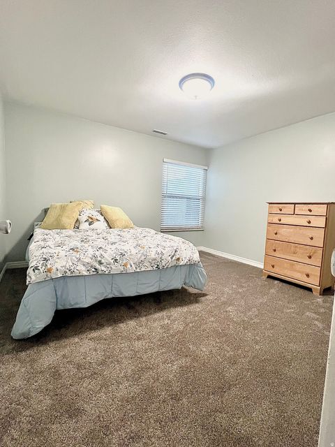 Tiny photo for 323 S PEACH LN, Bountiful, UT 84010 (MLS # 2126873)