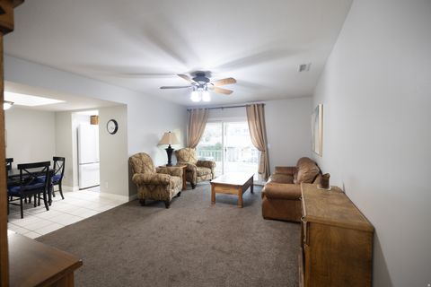 Tiny photo for 323 S PEACH LN, Bountiful, UT 84010 (MLS # 2126873)