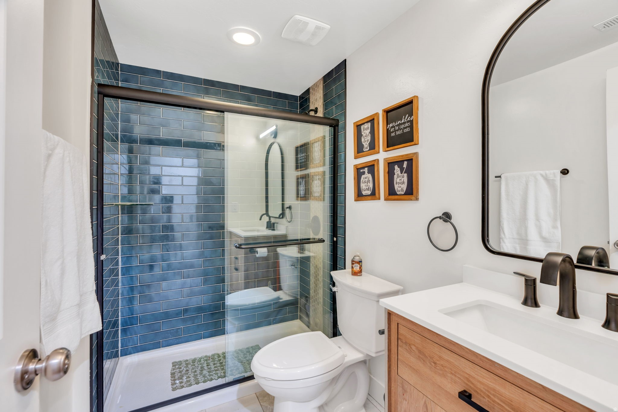 DAYBREAK - Residential