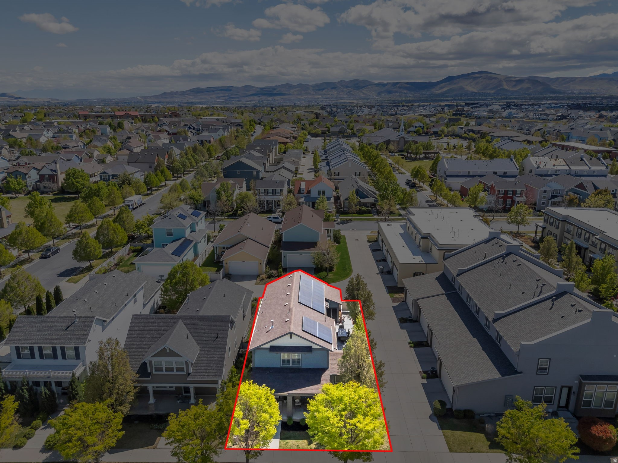 DAYBREAK - Residential